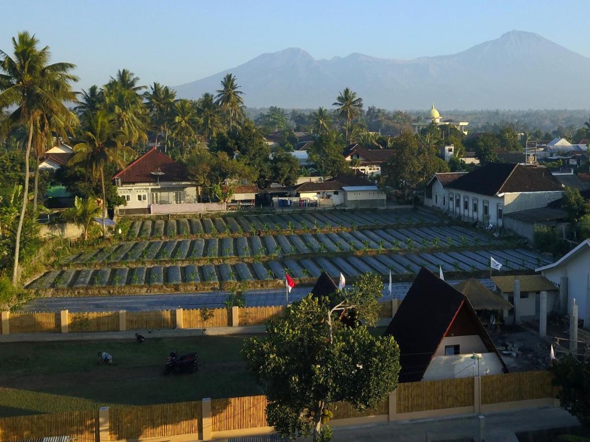 D' Carasti Bungalow Masbagik Экстерьер фото